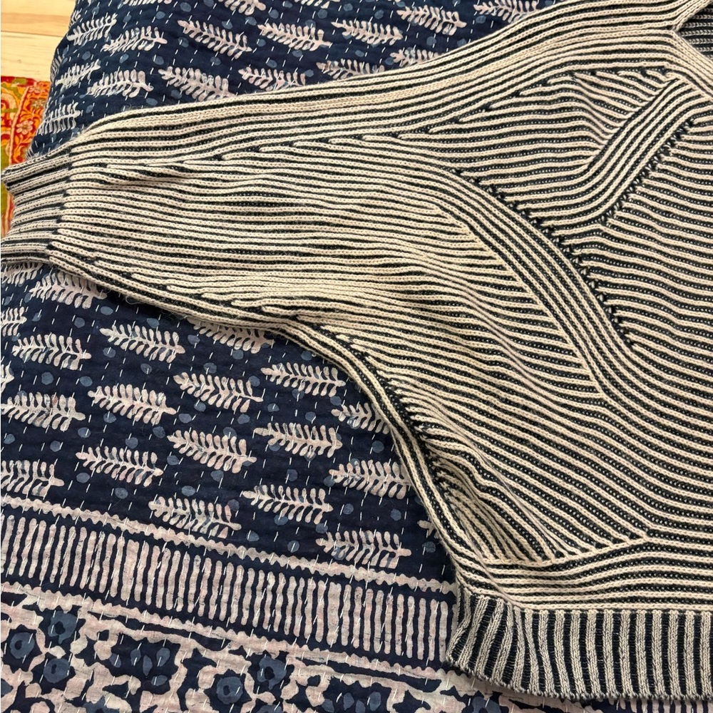 Striped Crew Neck Sweater - Picture 3 of 8